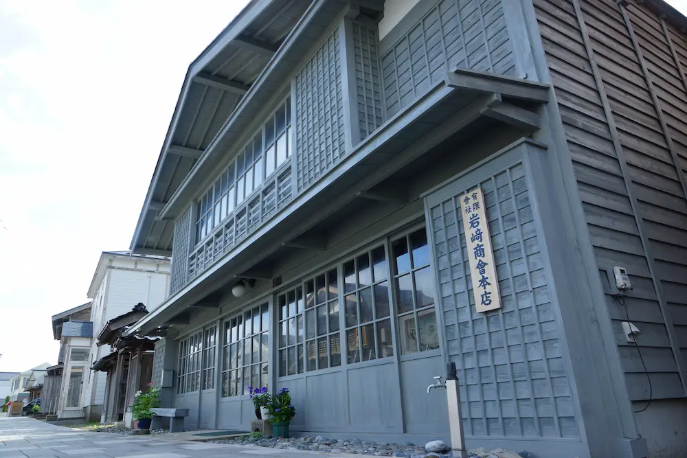Esashi_inishie_house